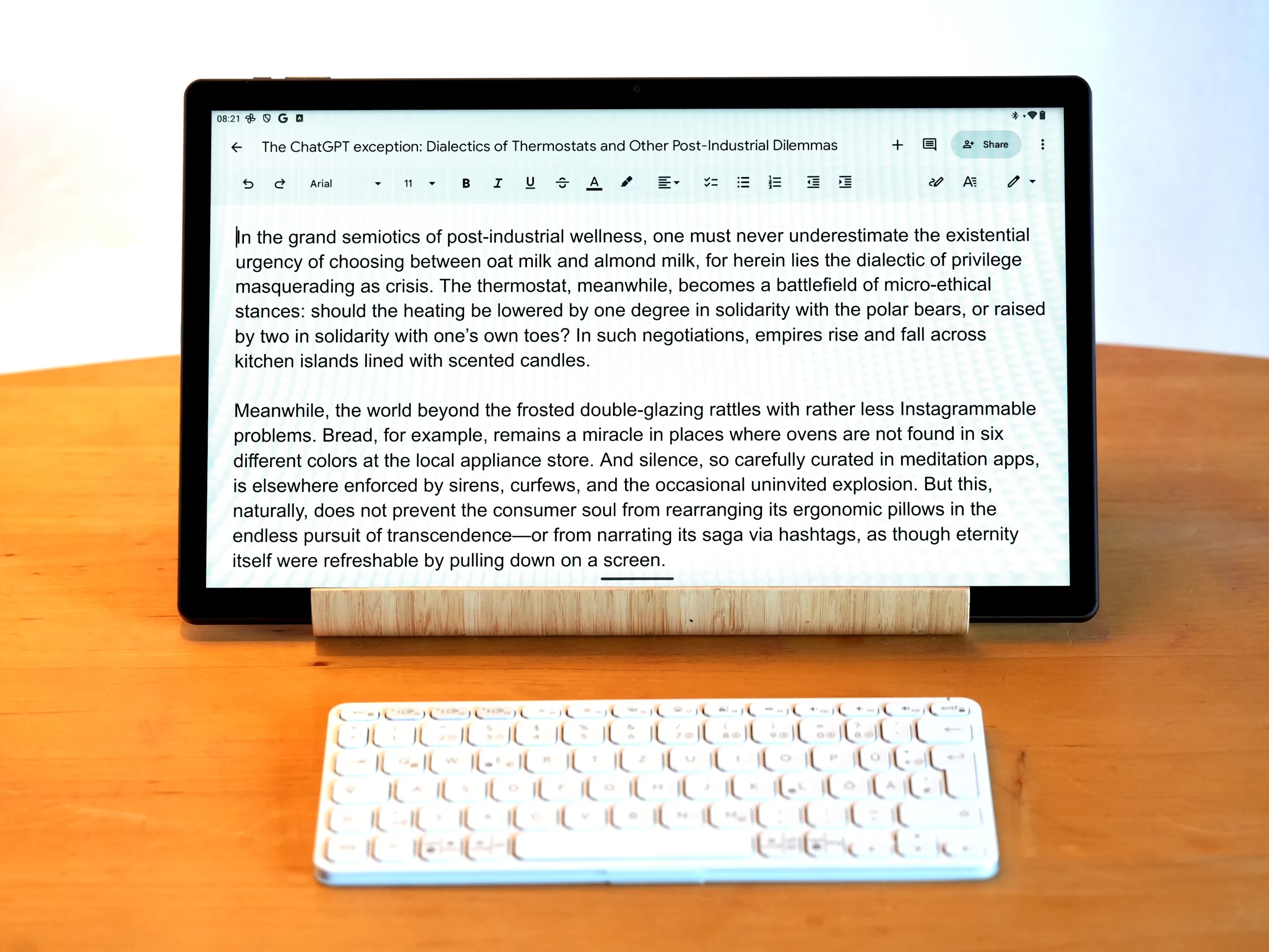 Review of the Meswao B3 - Computer replacement with Google Docs and a Bluetooth keyboard